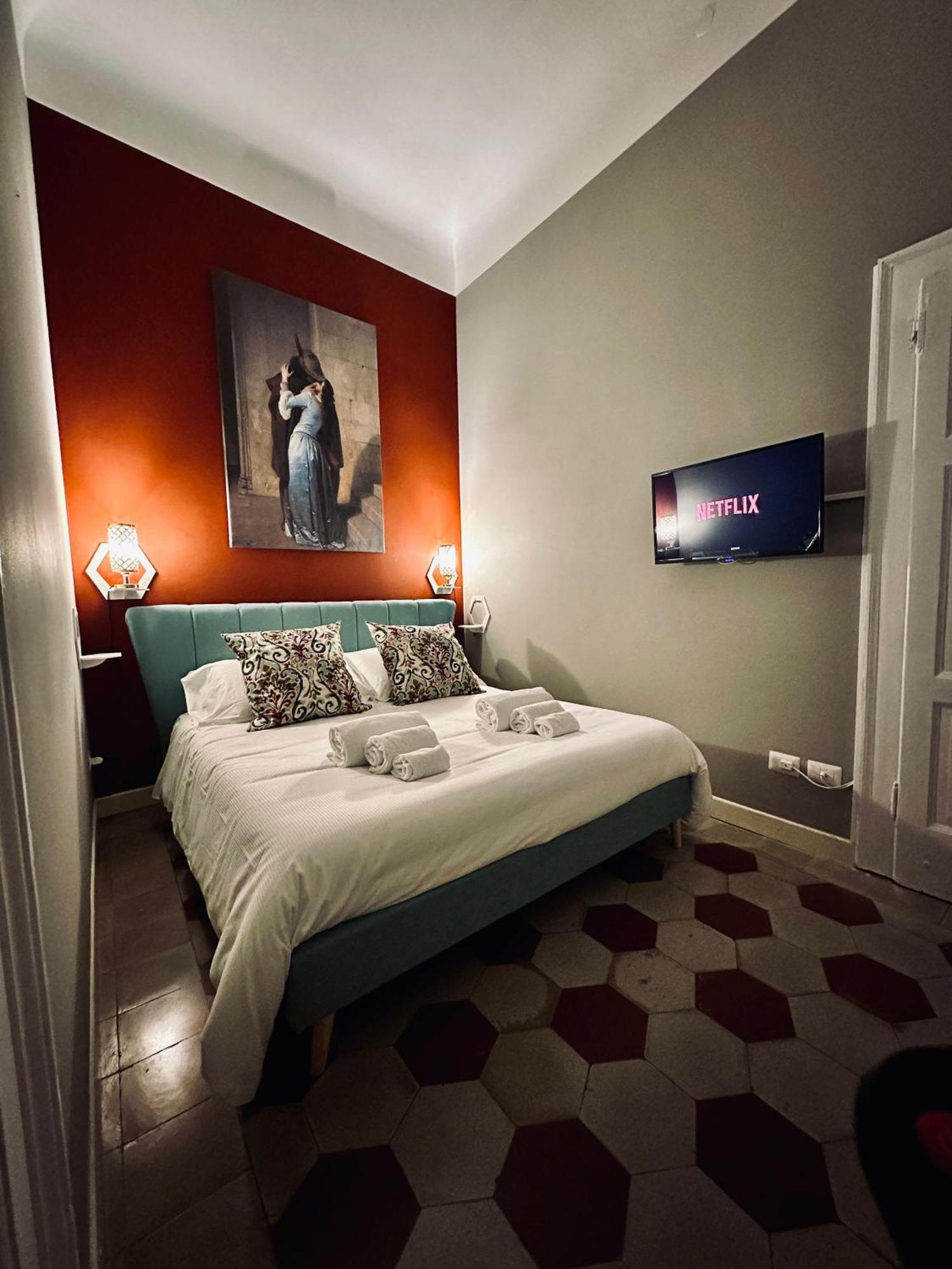Nerino House, Elegante E Tranquillo Appartamento A 5 Minuti Dal Duomo ミラノ エクステリア 写真