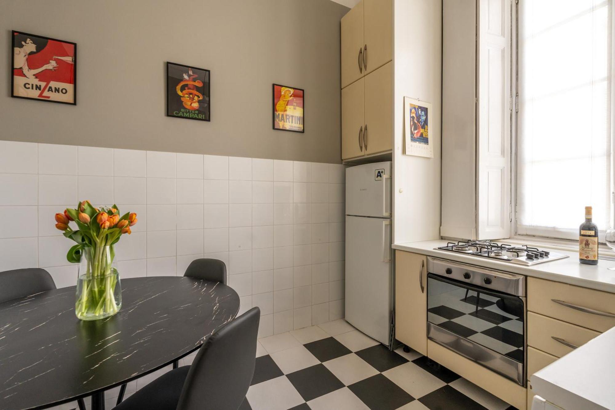 Nerino House, Elegante E Tranquillo Appartamento A 5 Minuti Dal Duomo ミラノ エクステリア 写真